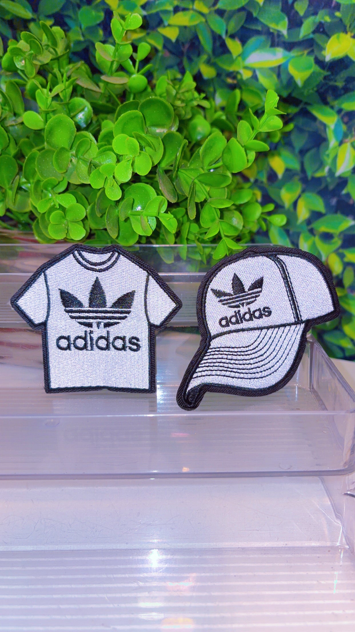 White Hat shirt iron on patch set