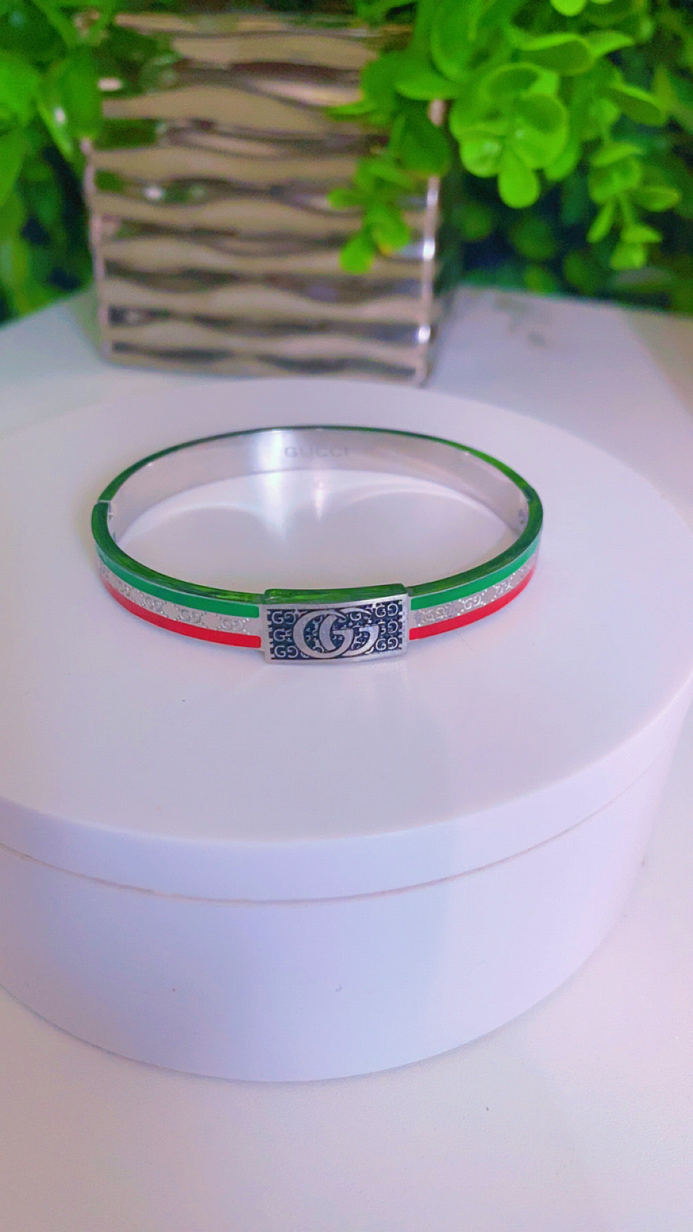 Silver (stainless steel 7 1/2 inch bangle)