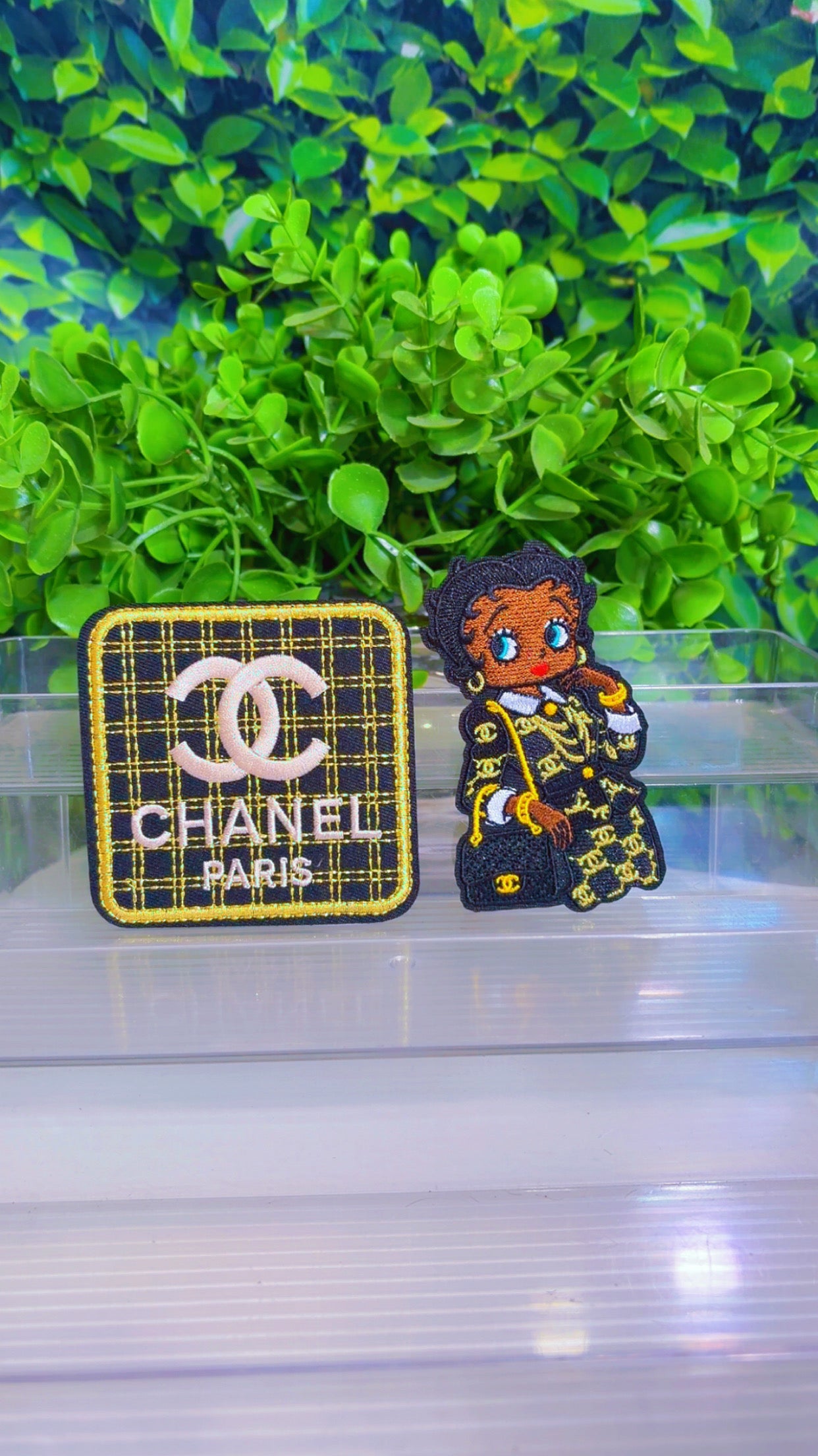 Black and gold iron on patch set