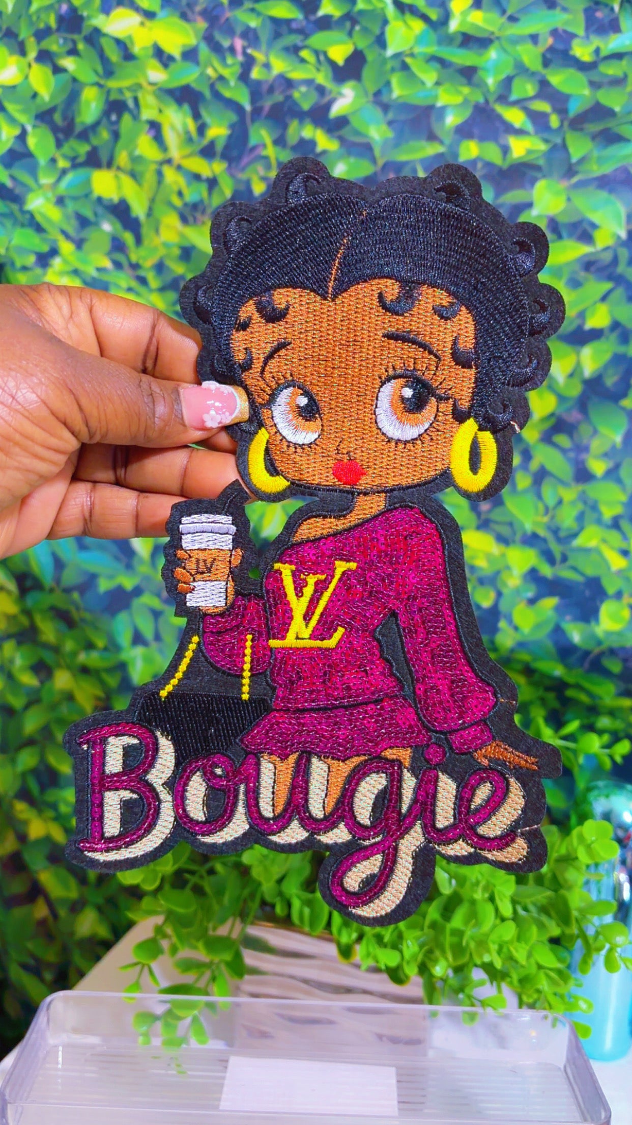 Big Bougie iron on patch