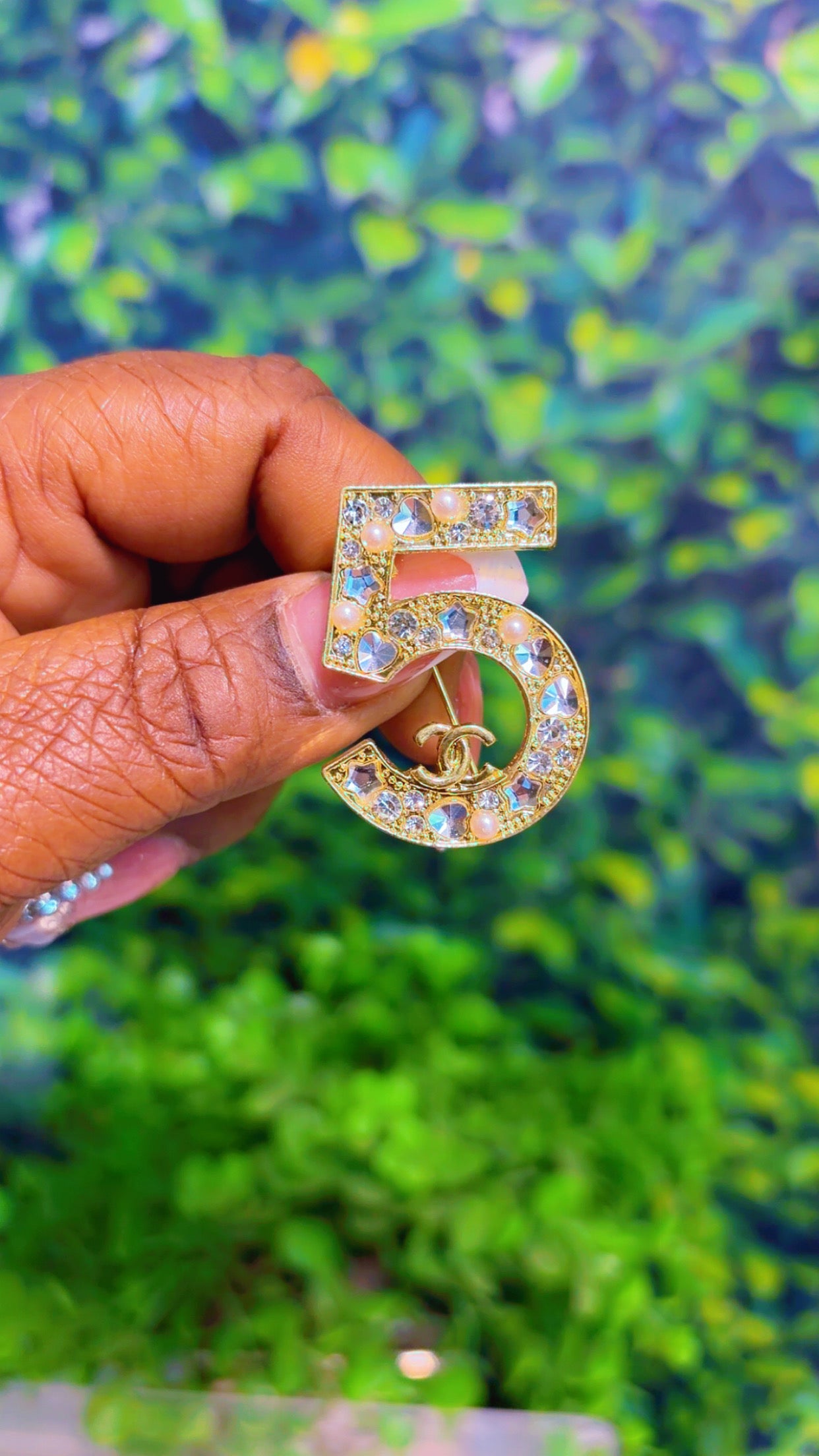 5 lux brooch (gold or silver)