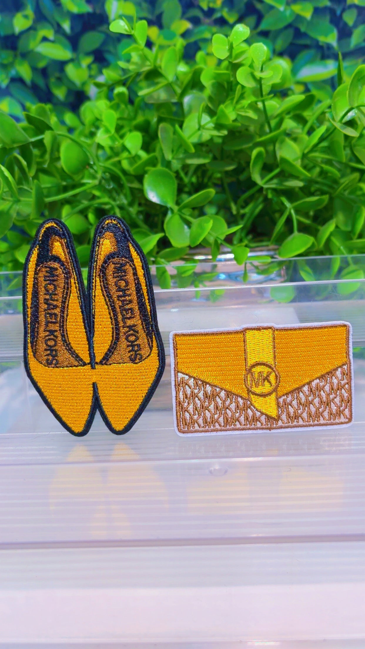 Lux bag and shoe iron on patch set