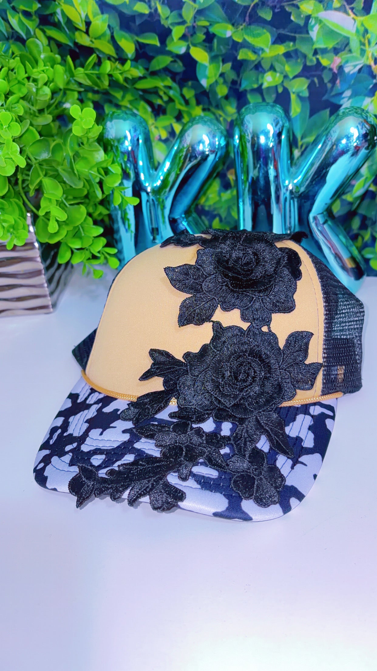 Black 3d flower (hat not included)