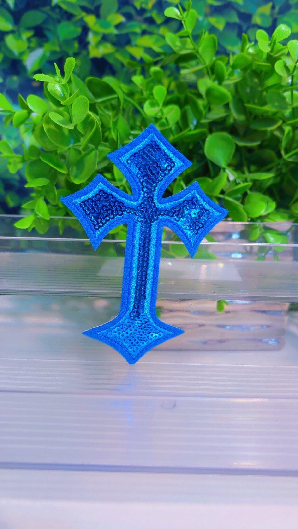 Iron on cross (5colors)