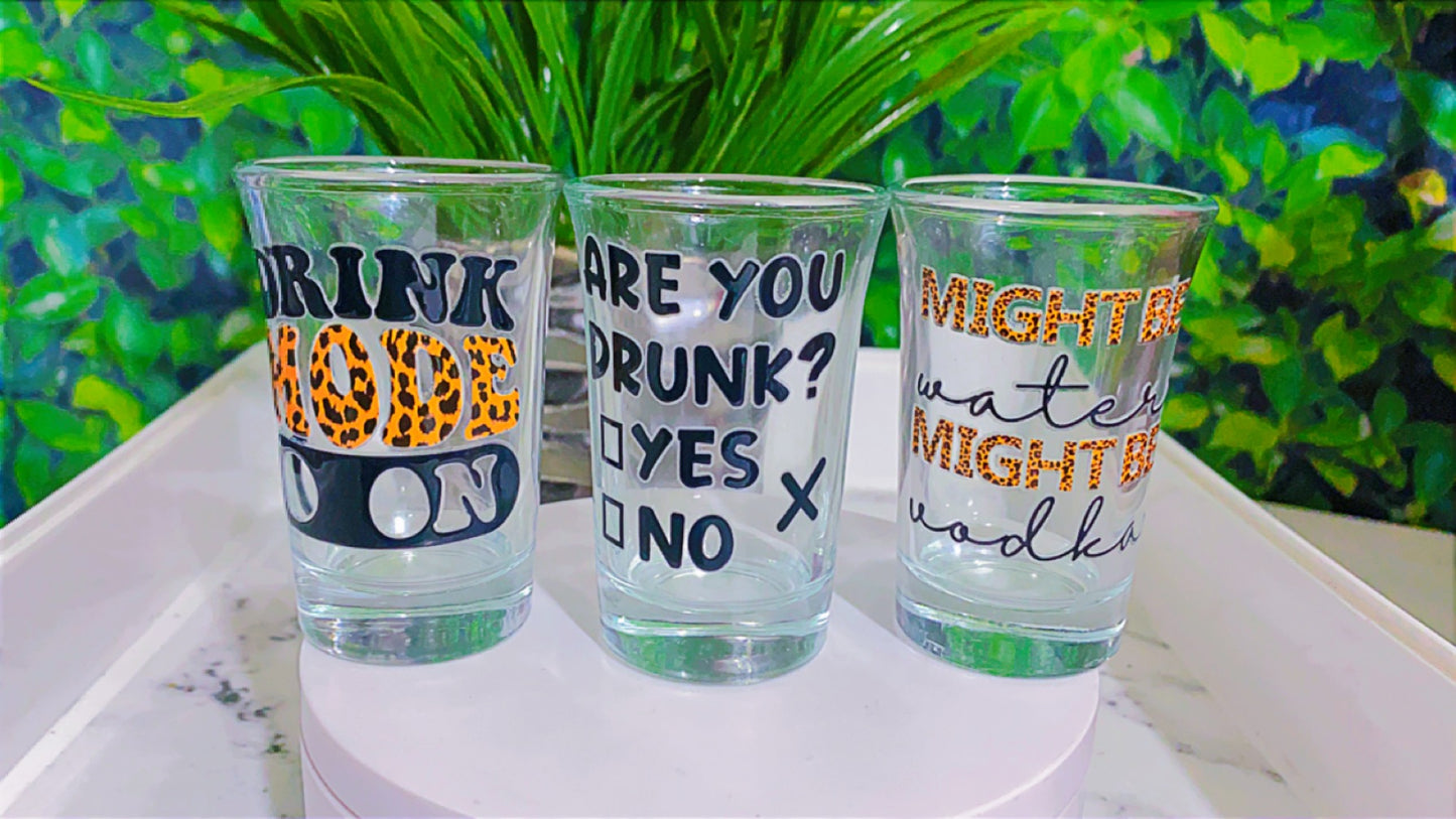 Drink mode on shot glass set