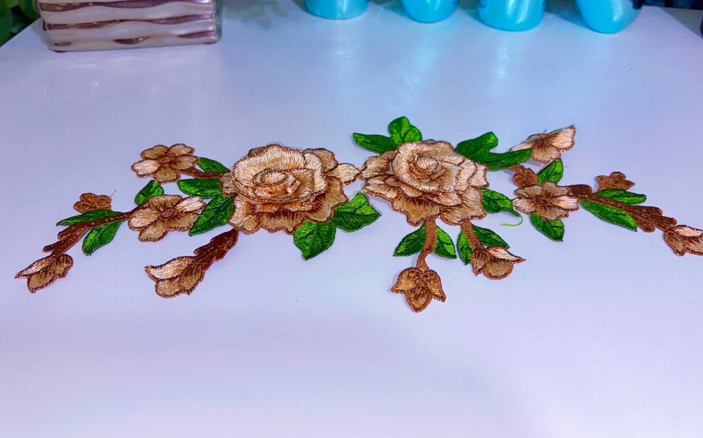 Brown 3d flower (hat not included)