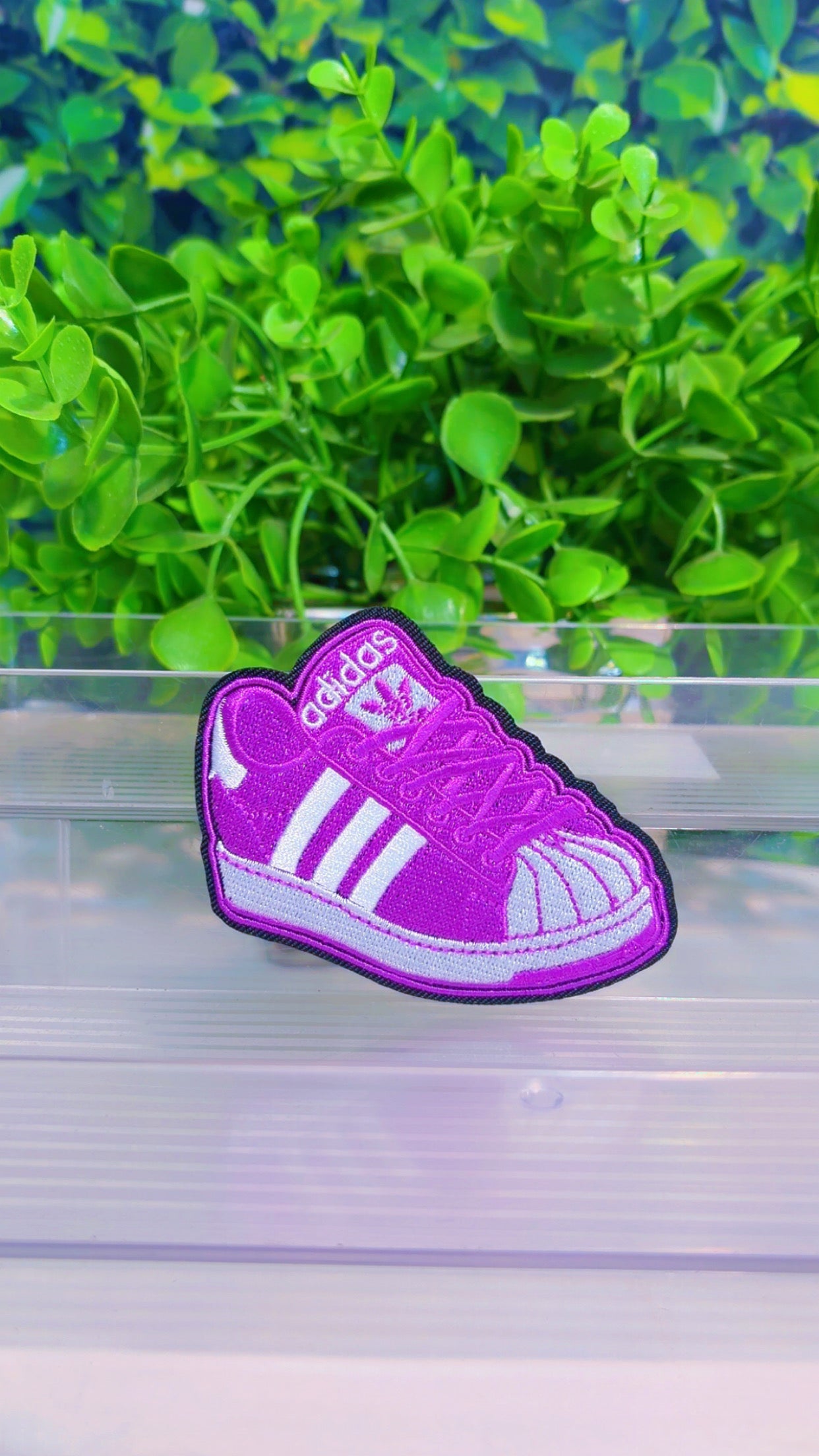 Cute sneakers (5 color options)iron on patch set