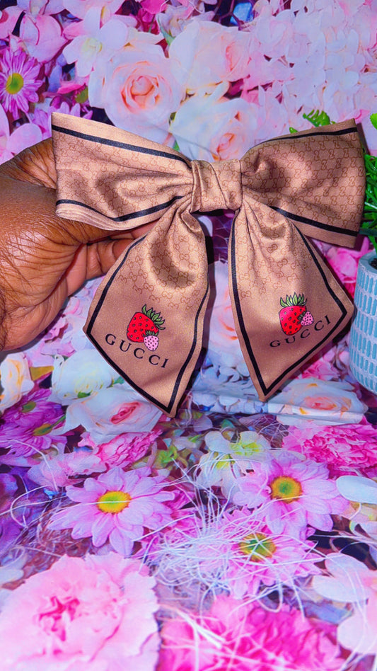 Designer-Inspired Statement Bow Hair Clip