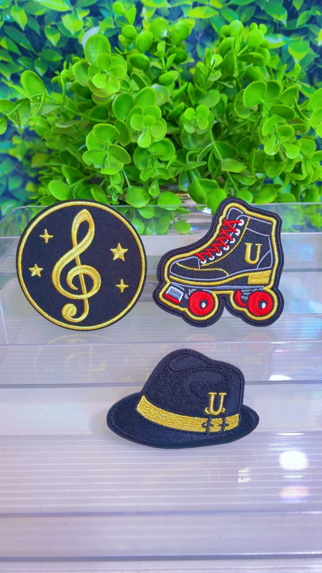 Skating Usher iron on patch set