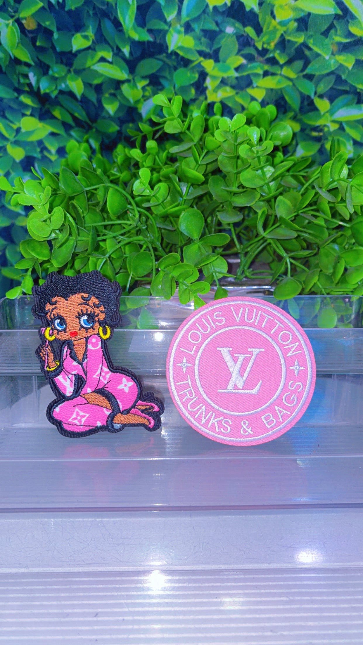 Pink iron on patch set