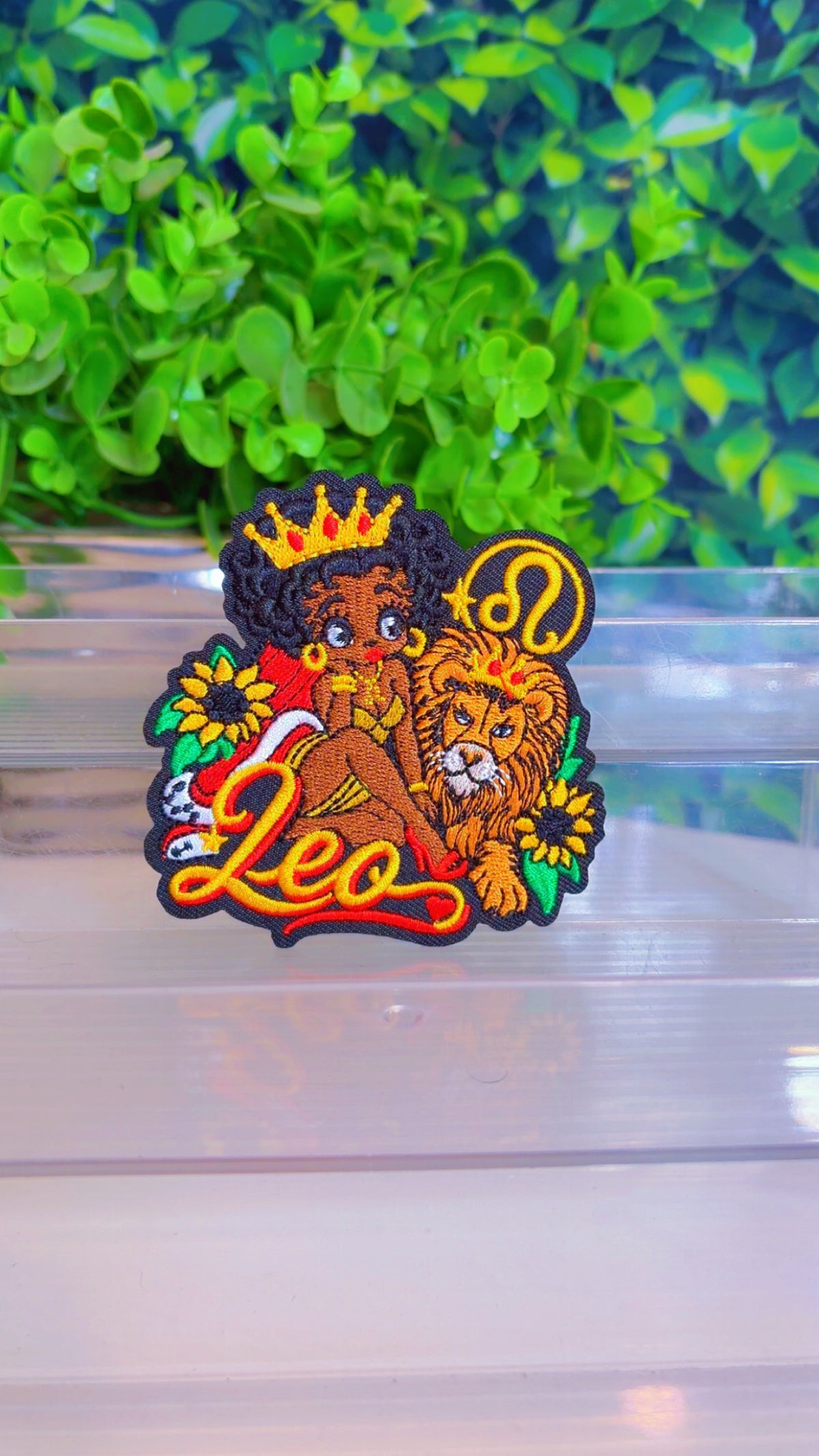 Leo ♌️ zodiac iron on patch